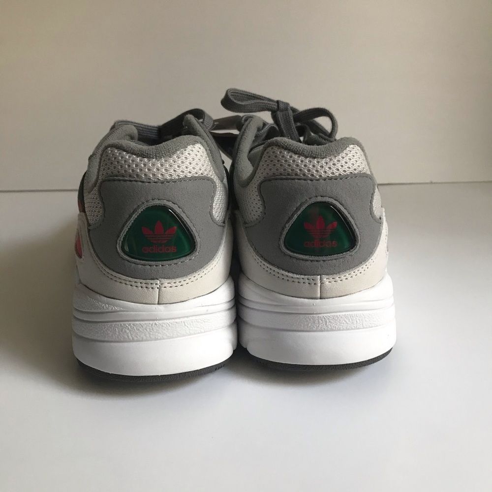 adidas Originals Yung-96 Grey White Men Running - Picture 4 of 8